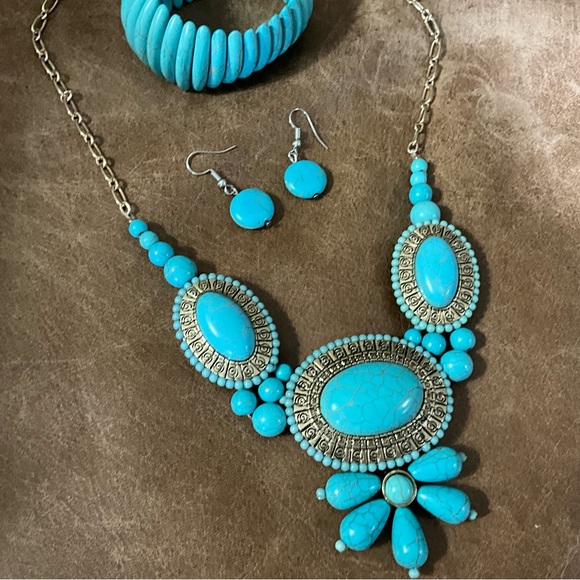 Curated Faux Turquoise Fashion Necklace Earrings and Stretch Bracelet - Picture 5 of 11